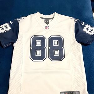 Official NFL Cowboys Jersey Dez Bryant